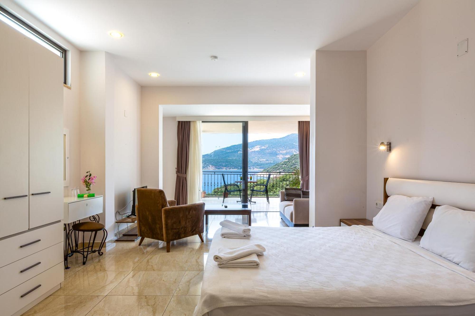 Superior Suite
